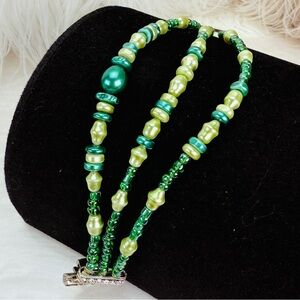 Vintage three strand Green faux pearl Bracelet